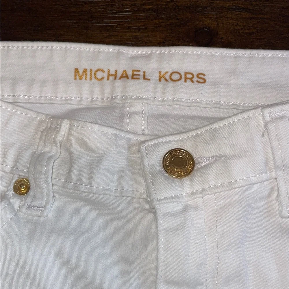 Michael Kors White Izzy Cropped Skinny Jeans.  Size 12
